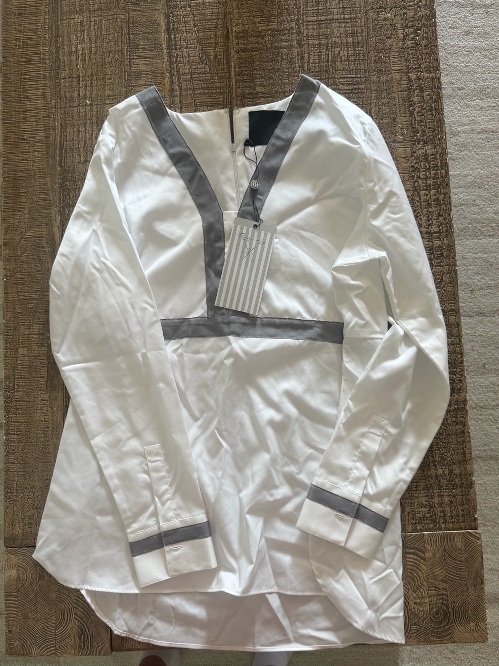 Claridge and King long sleeve Blouse- NWT